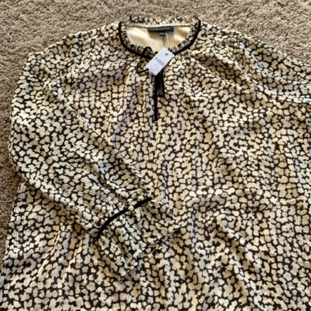 Women’s Long Sleeve Top